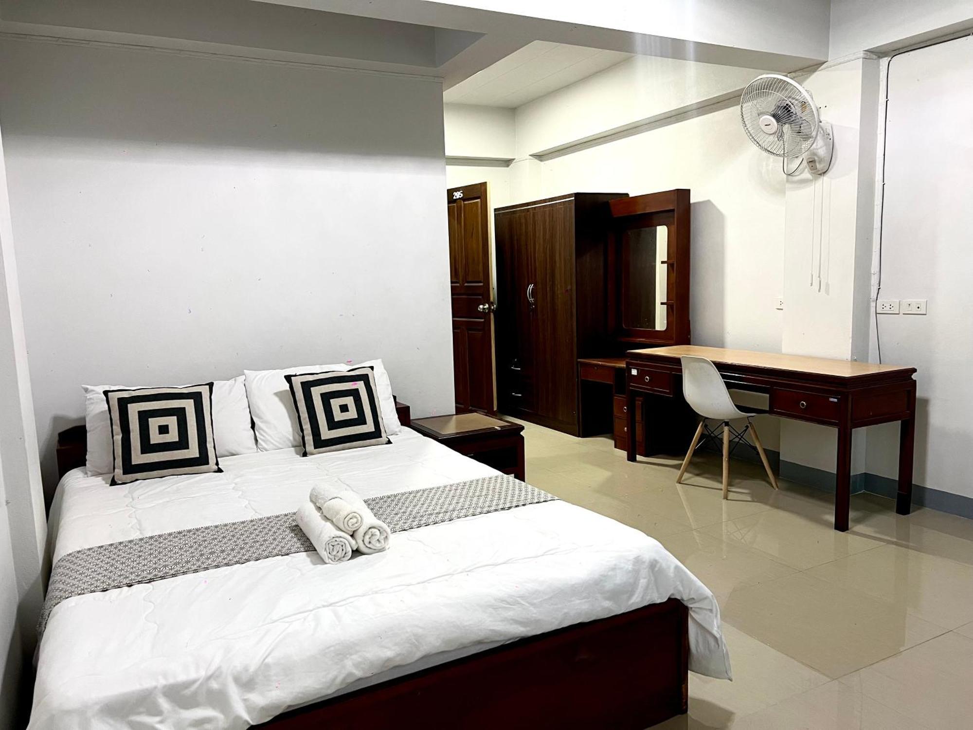 Aree Place Appartement